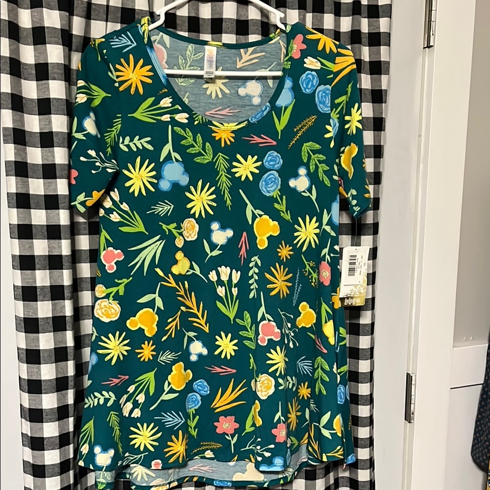 Disney LuLaRoe Shirt! NEW!